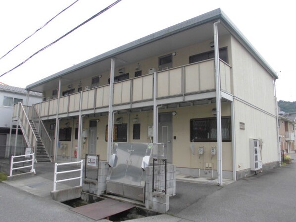 ビラウイングの物件外観写真